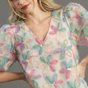 NWT Umgee 3D Multicolor Floral Fully Lined Sheer Top  Size Large